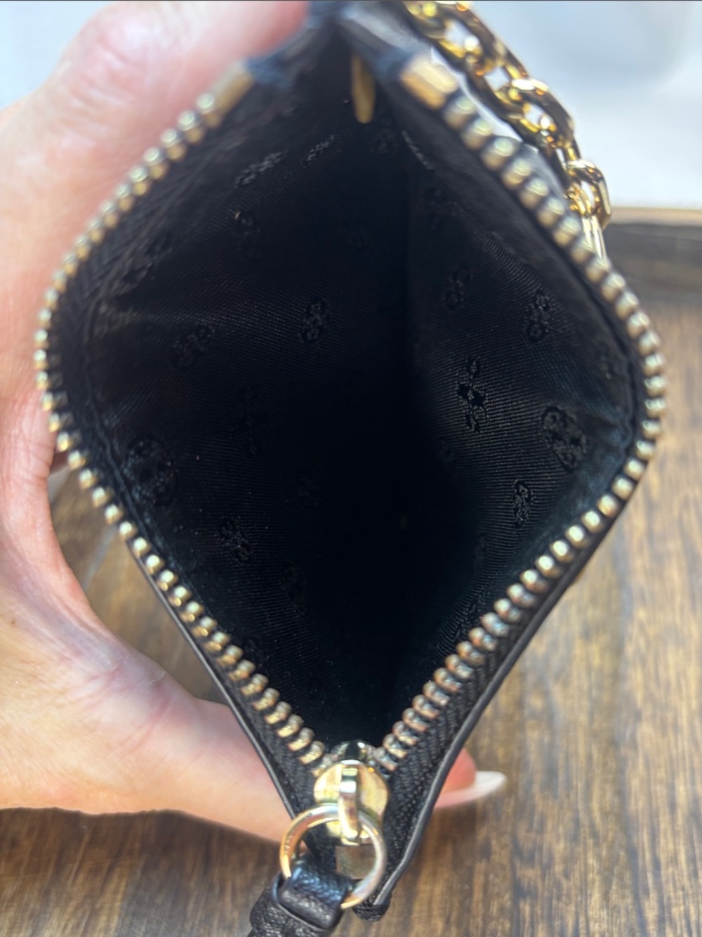 Tory Burch Black Saffiano Wallet with Gold Hardware - Picture 7 of 8